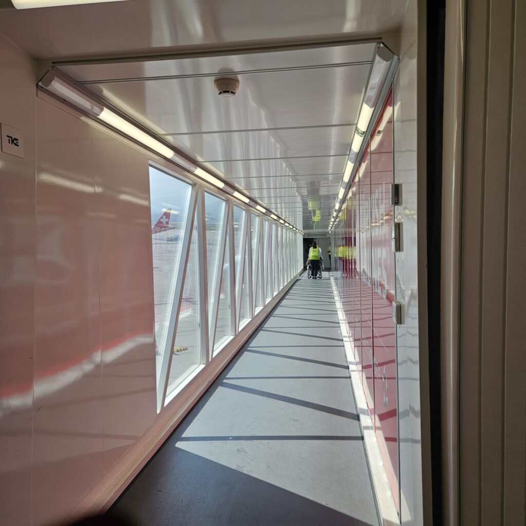 Jet Bridge