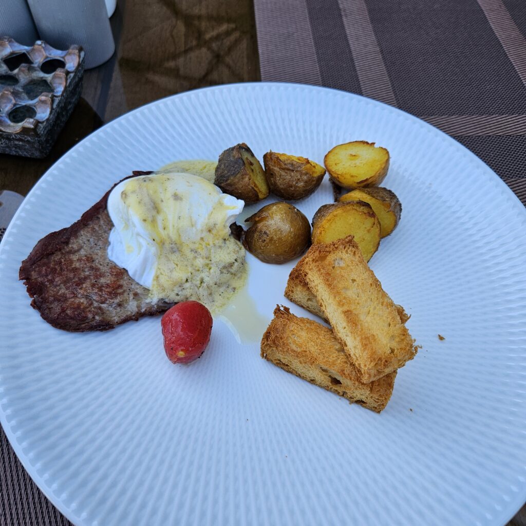 Ritz-Carlton Baku Tribeca Restaurant Breakfast Grilled Minute Beef Steak