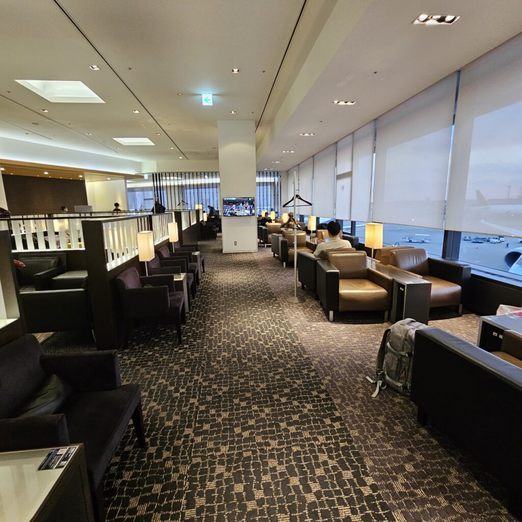 ANA Suite Lounge NRT