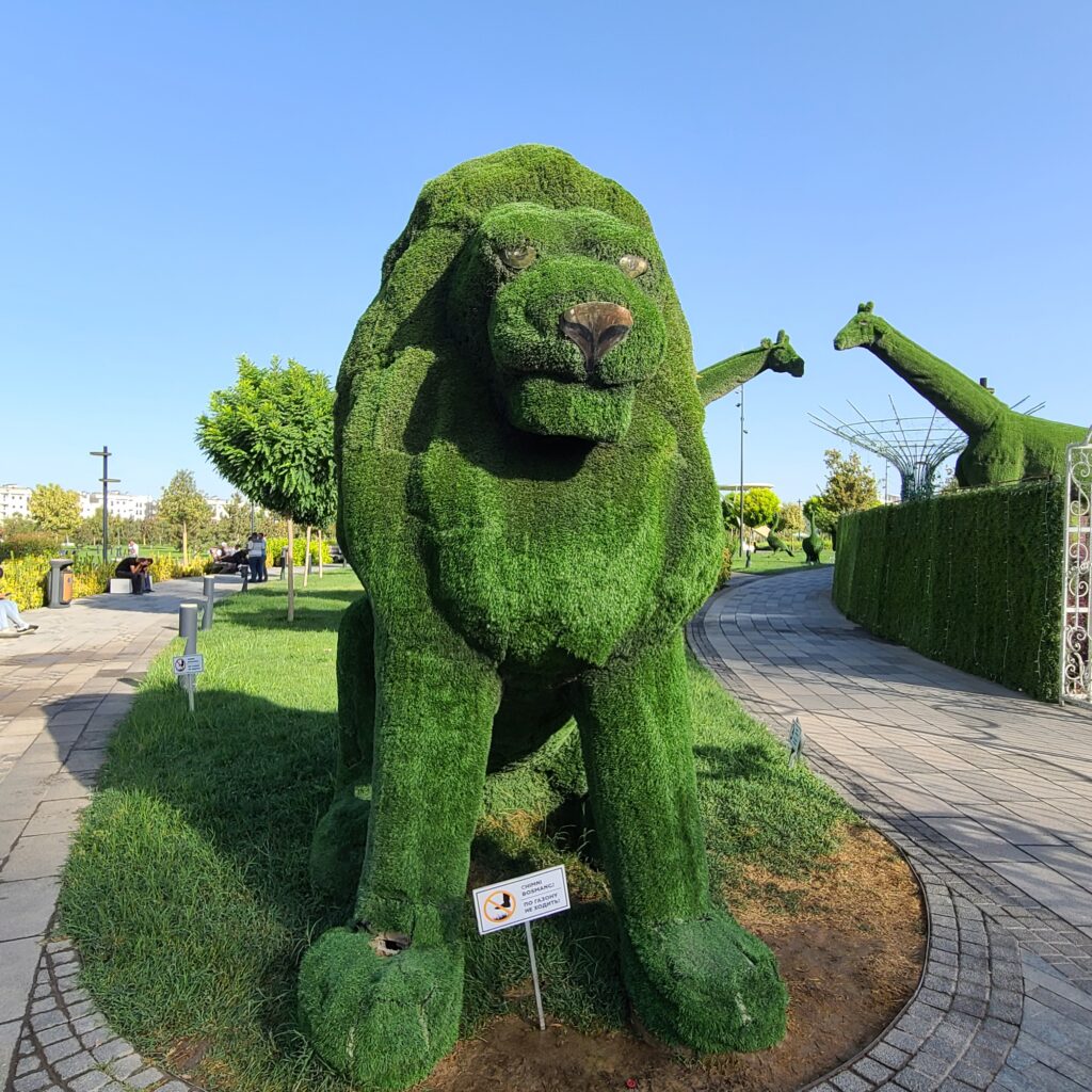 Tashkent City Park Topiary