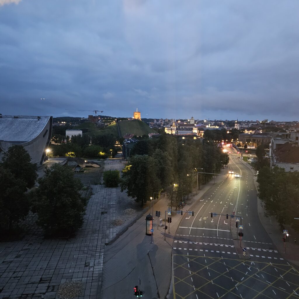 Courtyard Vilnius Superior King Room View (Night)