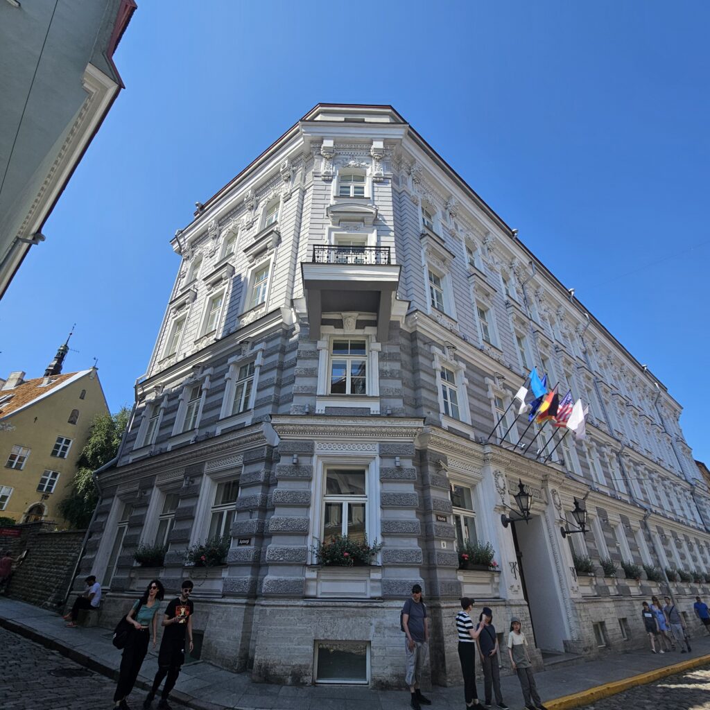 Hotel Telegraaf, Autograph Collection Outside View