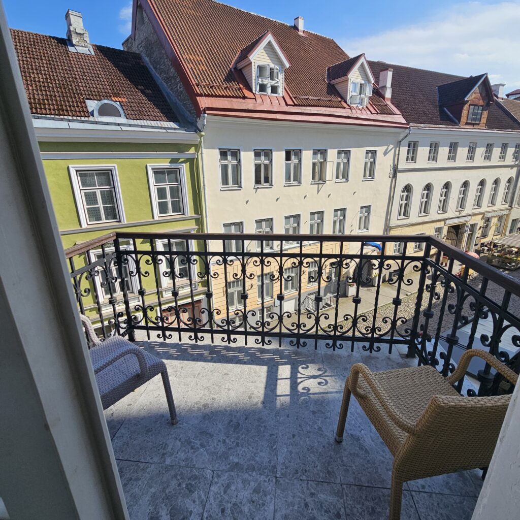 Hotel Telegraaf, Autograph Collection Siemens Suite Balcony