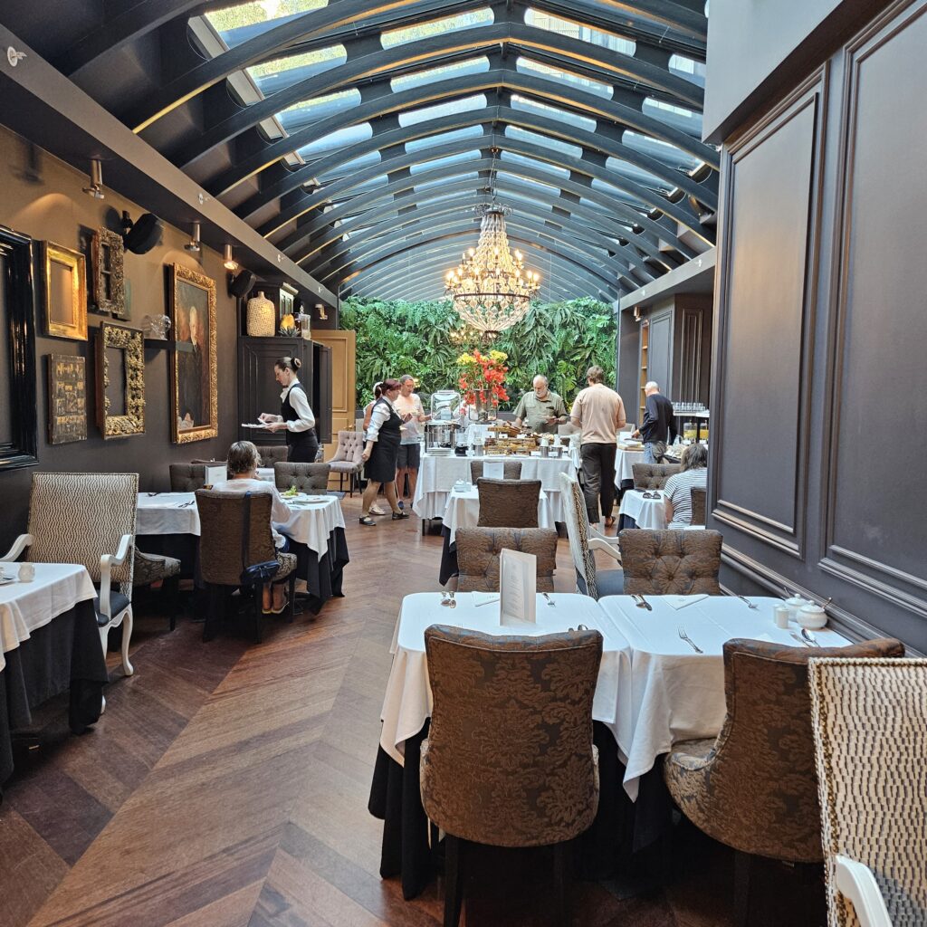 Hotel Telegraaf, Autograph Collection Restaurant Tchaikovsky