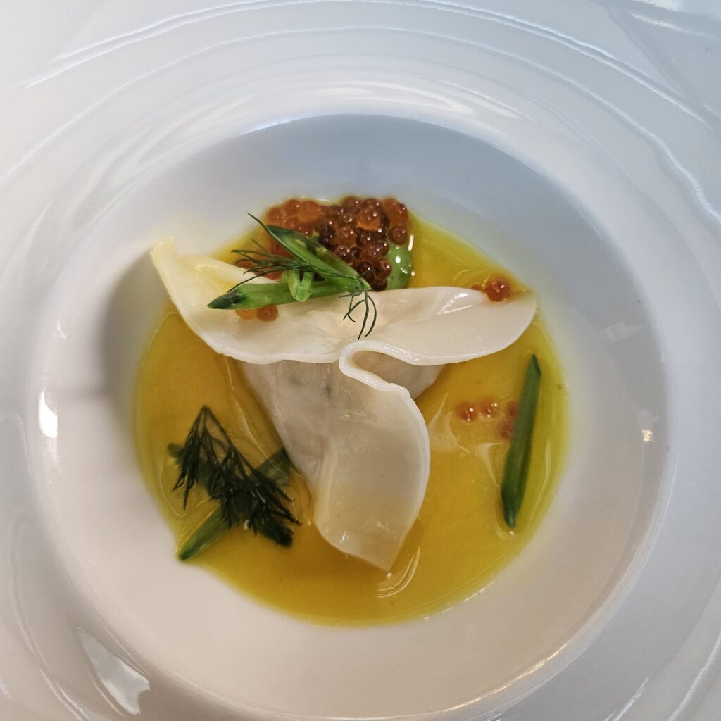 Hotel Telegraaf, Autograph Collection Restaurant Tchaikovsky Dinner Signature Menu Pasta