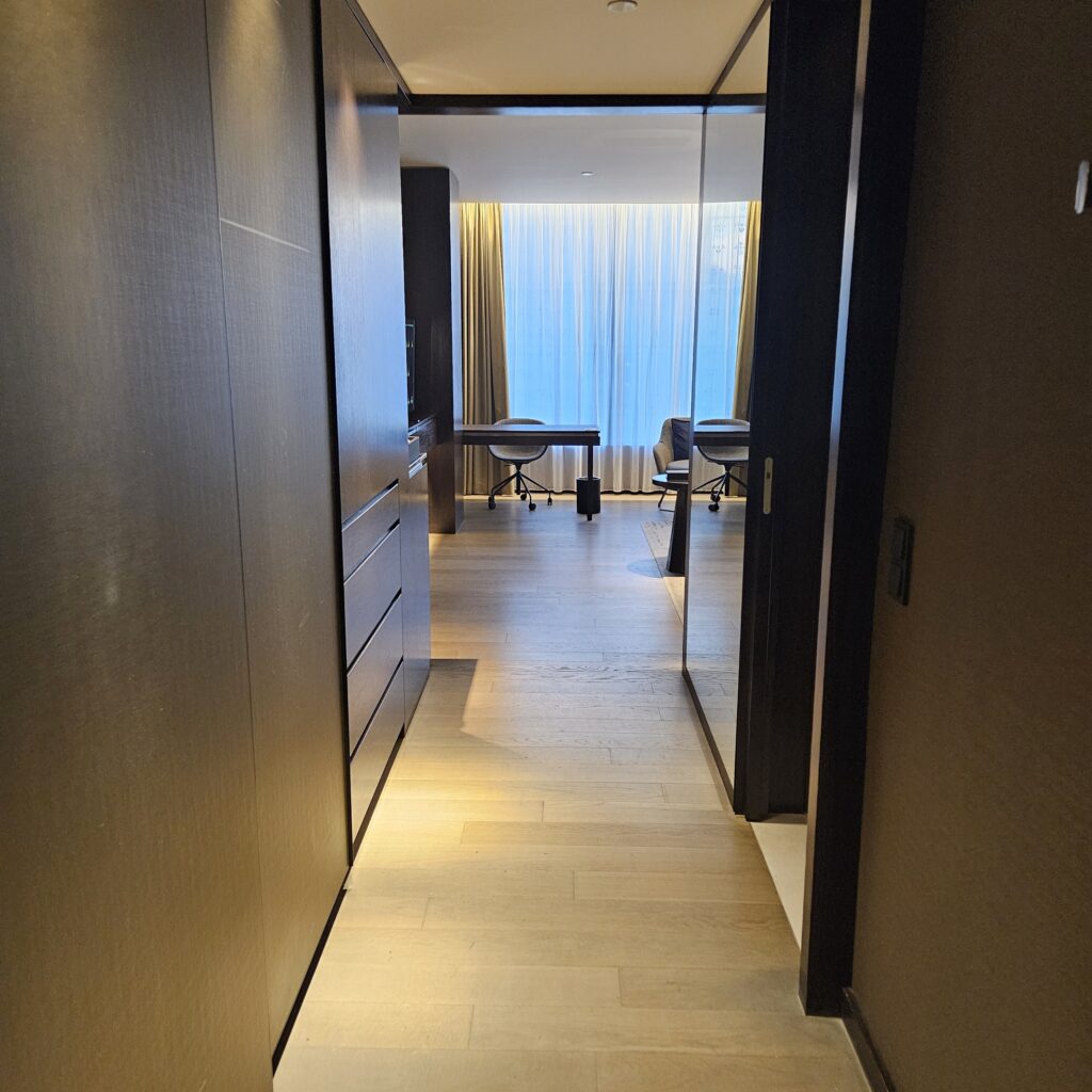 InterContinental Ljubljana Classic King Entryway