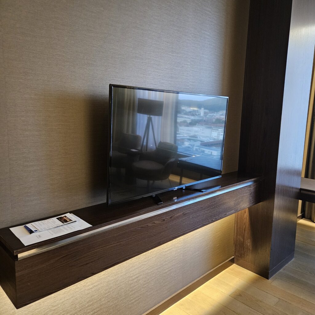 InterContinental Ljubljana Classic King TV