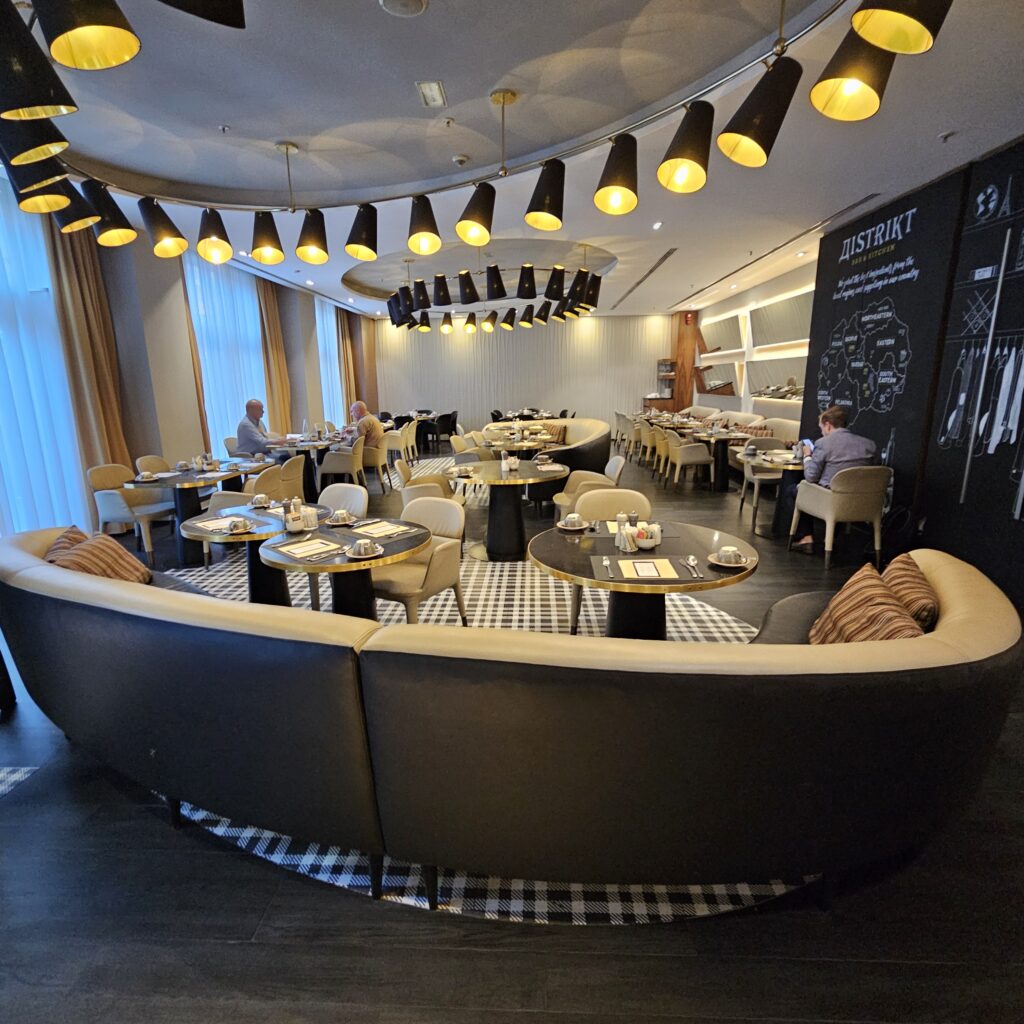 Skopje Marriott Distrikt Bar & Kitchen