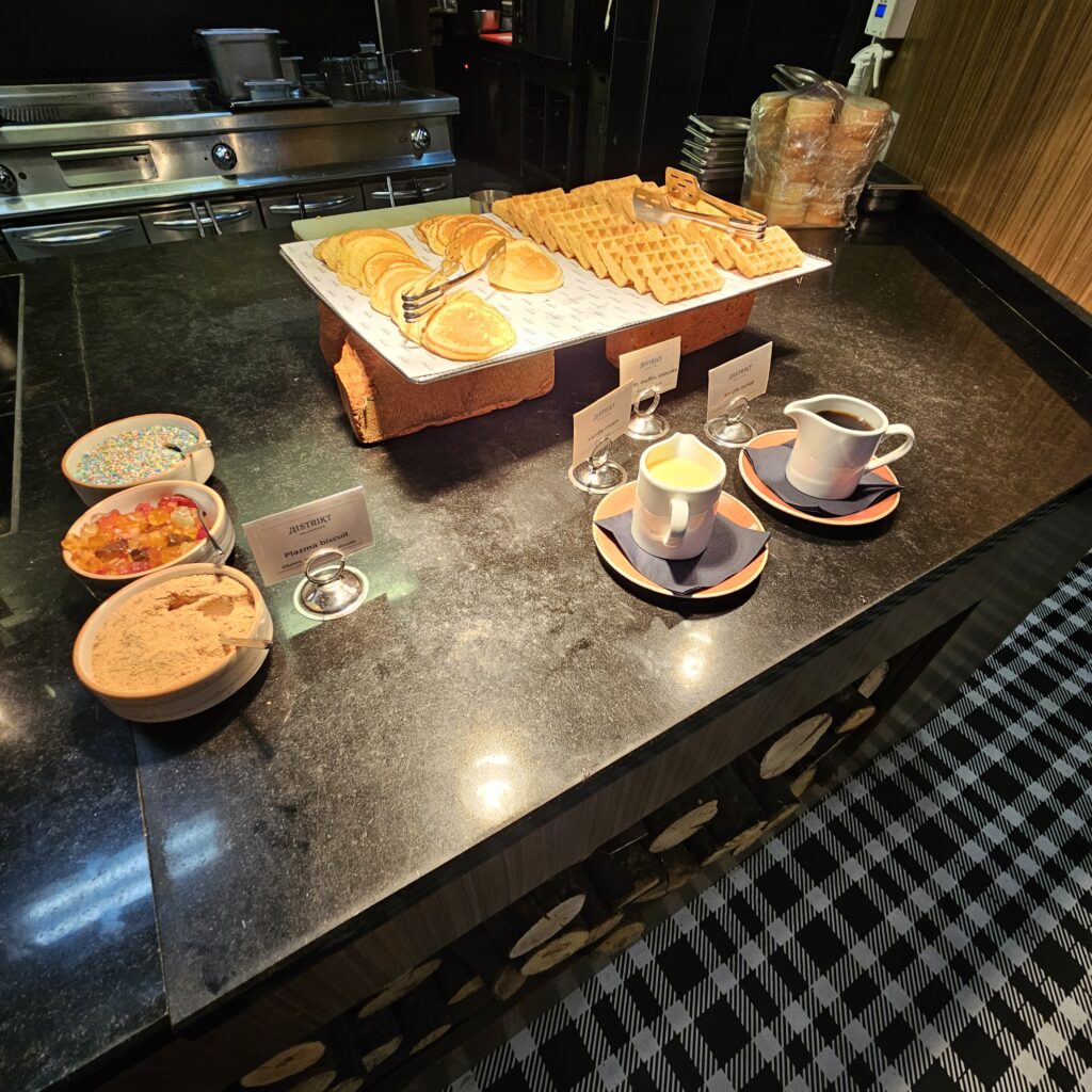 Skopje Marriott Distrikt Bar & Kitchen Breakfast