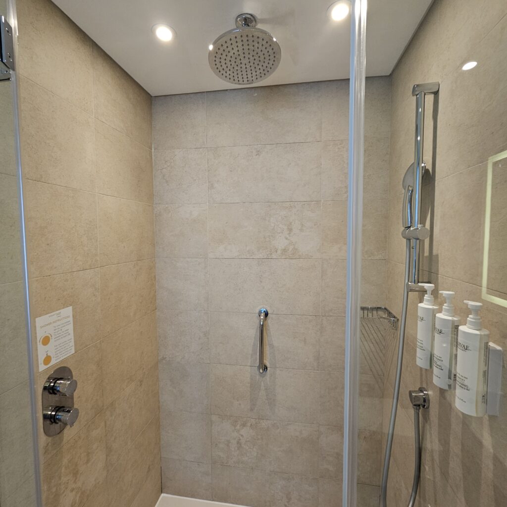 Courtyard Chisinau Shower