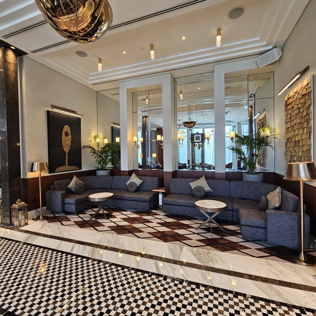 Waldorf Astoria DIFC Peacock Alley