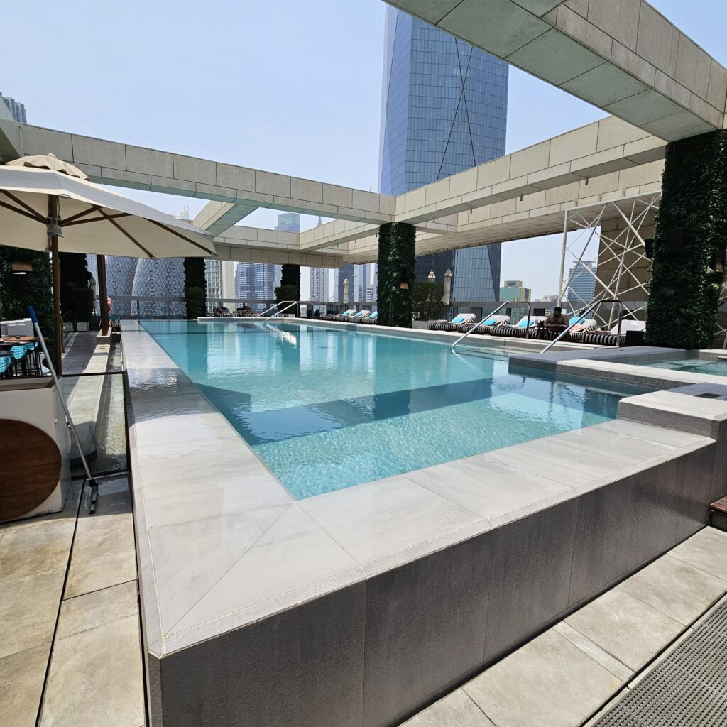 Waldorf Astoria DIFC Pool
