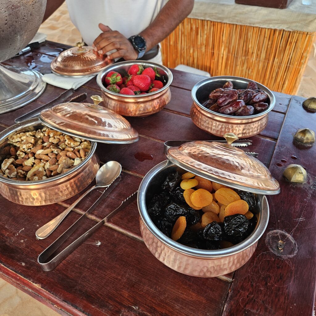 Al Maha Desert Resort Sundowner Snacks