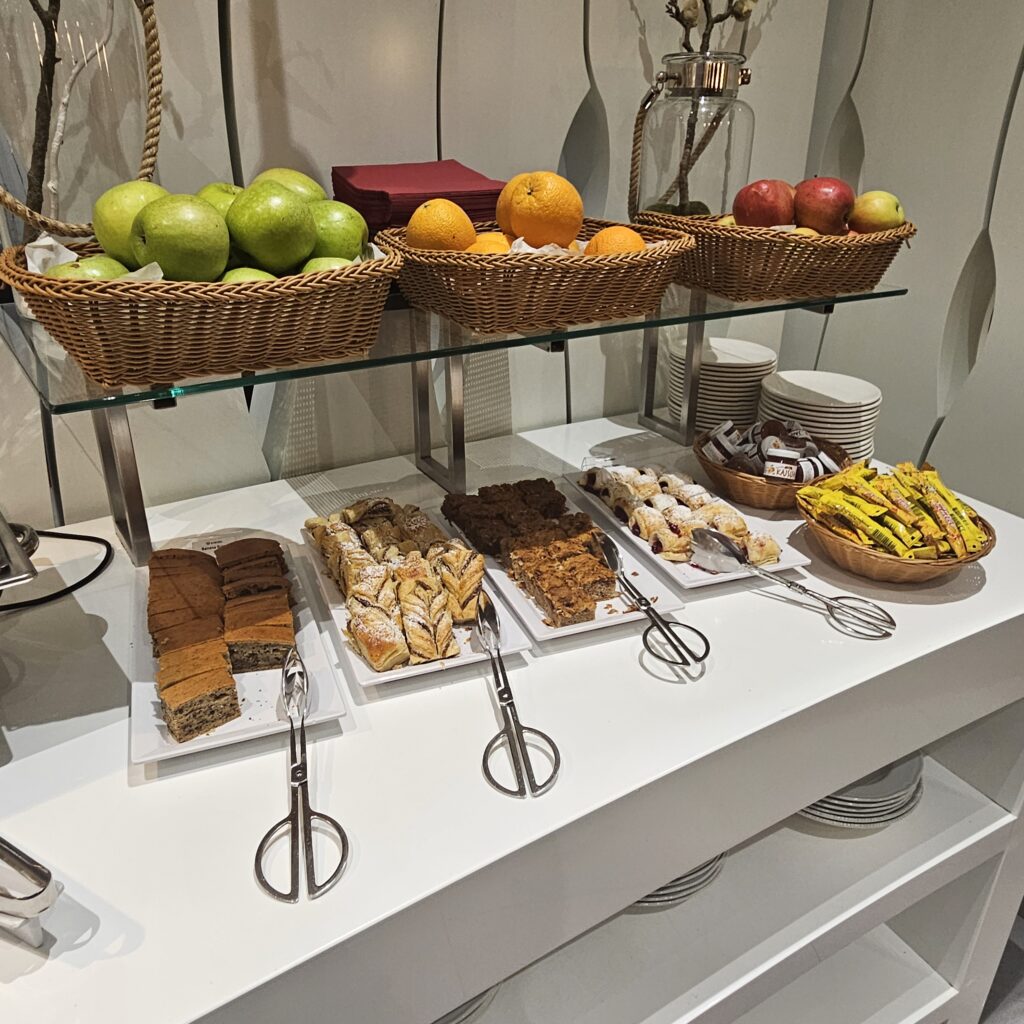 Air Serbia Premium Lounge BEG Food