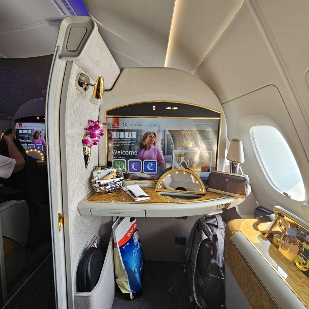 Review: Emirates Airbus A380-800 First Class (DXB-IAH) 8 Emirates Airbus A380 First Class Seat