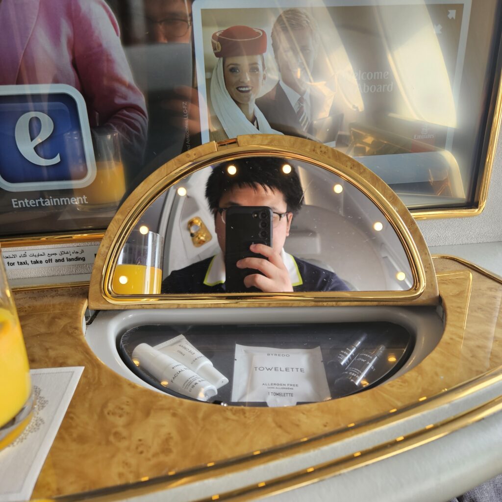 Review: Emirates Airbus A380-800 First Class (DXB-IAH) 14 Emirates Airbus A380 First Class Seat Face Mirror