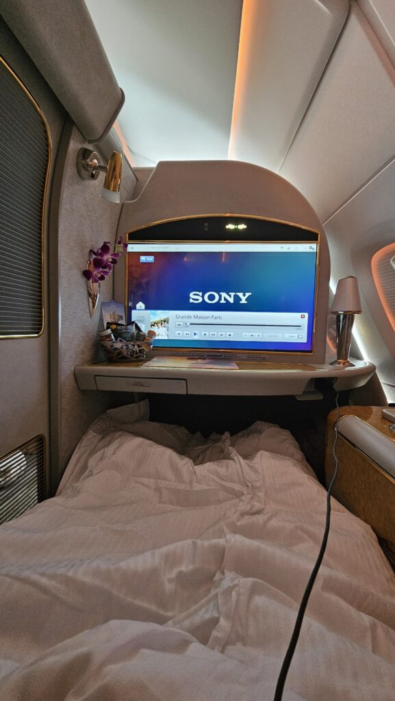Review: Emirates Airbus A380-800 First Class (DXB-IAH) 21 Emirates Airbus A380 First Class Lie Flat Mode