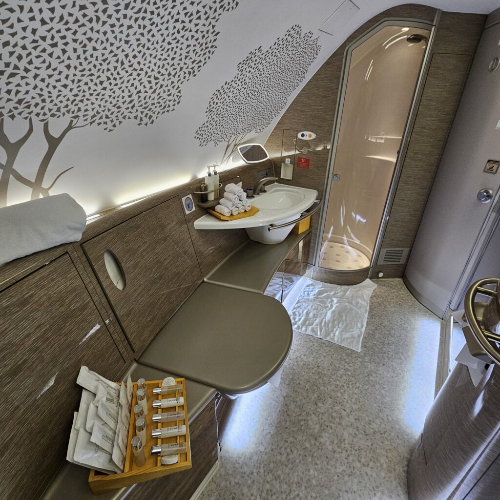 Review: Emirates Airbus A380-800 First Class (DXB-IAH) 37 Emirates Airbus A380-800 First Class Bathroom