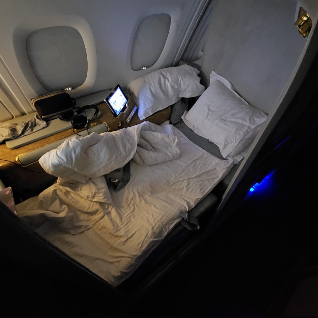 Review: Emirates Airbus A380-800 First Class (DXB-IAH) 20 Emirates Airbus A380 First Class