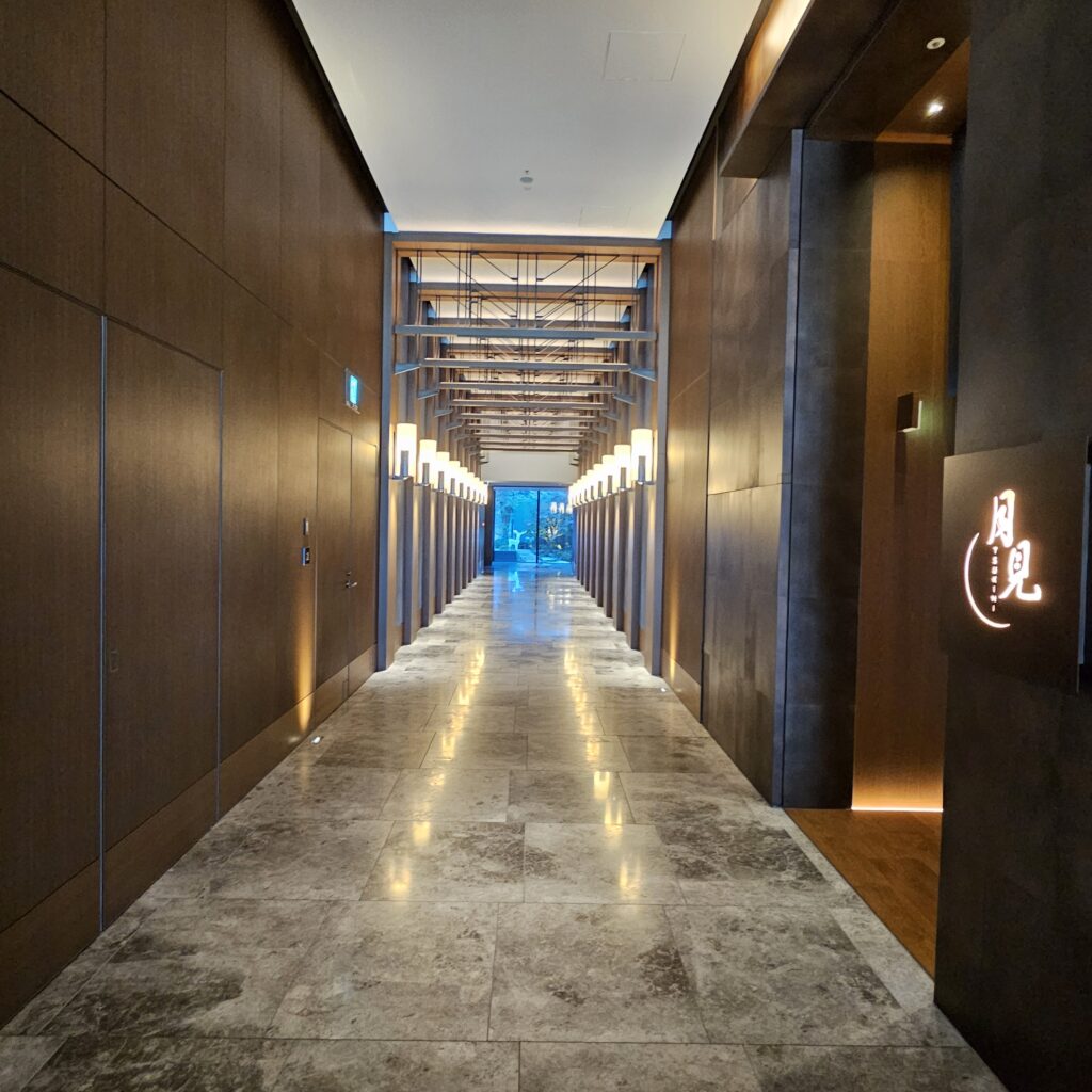 Waldorf Astoria Osaka Path to Lobby