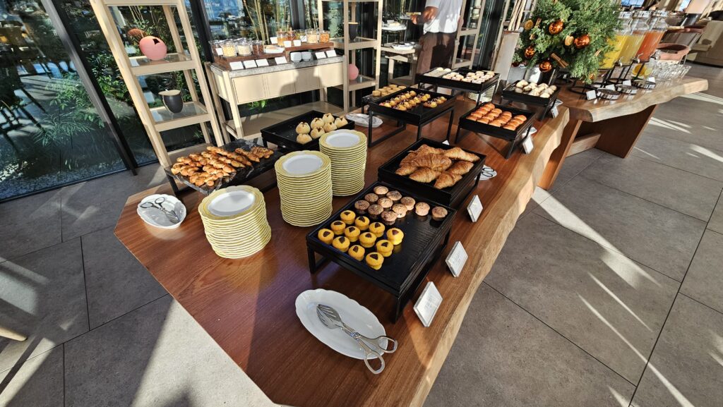 Waldorf Astoria Osaka Jolie Brasserie Pastries