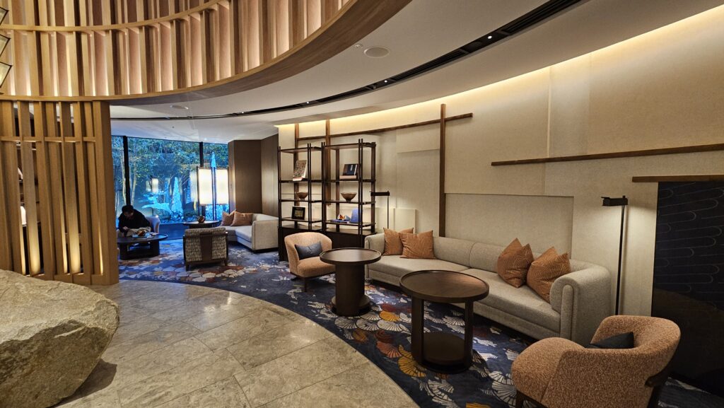 Waldorf Astoria Osaka Reception Lobby