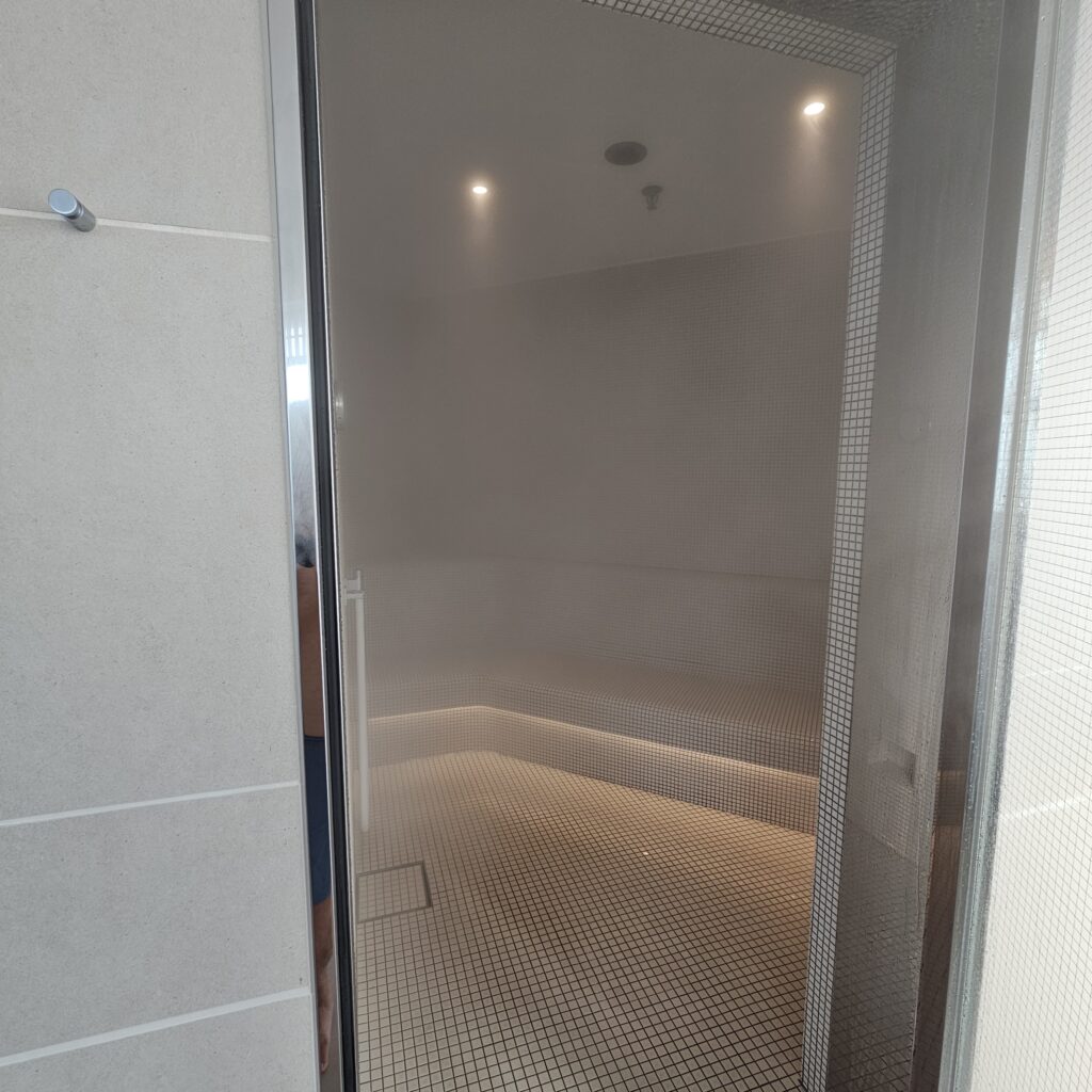 Waldorf Astoria Osaka Steam Room