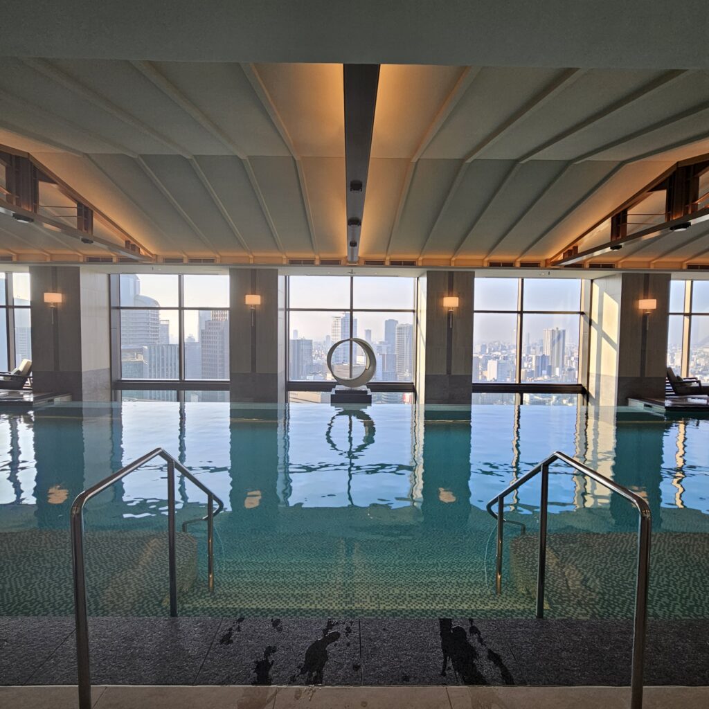 Waldorf Astoria Osaka Pool