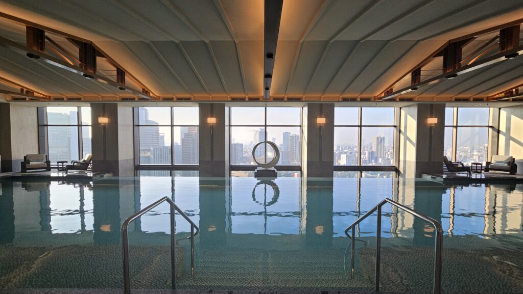 Waldorf Astoria Osaka Pool