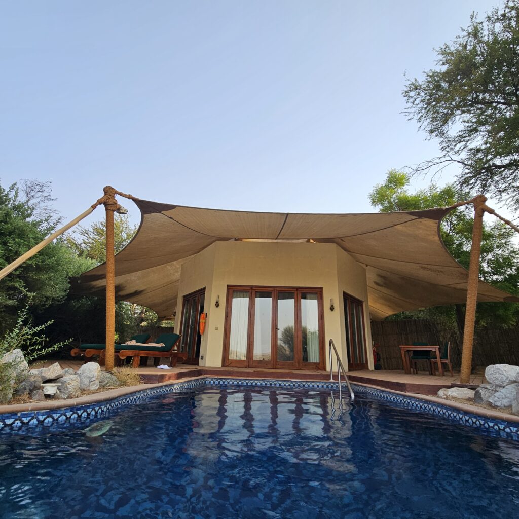 Al Maha Desert Resort Pool