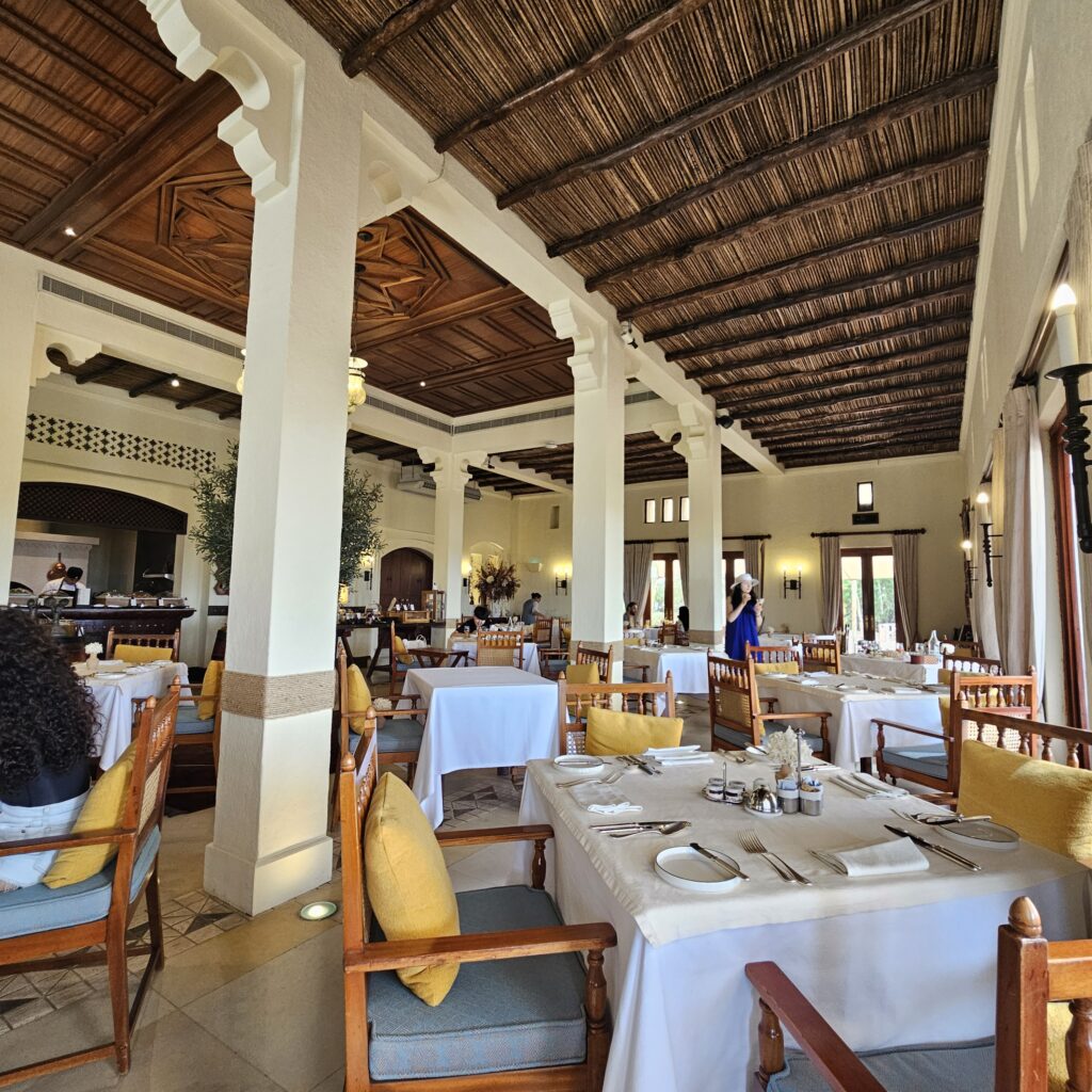 Al Maha Desert Resort Al Diwaan Restaurant Interior