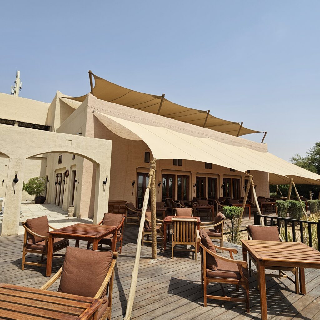 Al Maha Desert Resort Al Diwaan Restaurant Terrace