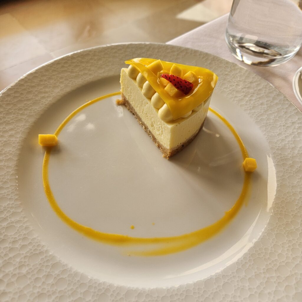 Al Maha Desert Resort In-Room Lunch