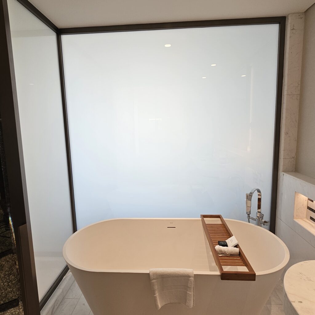 St. Regis Dubai The Palm Grand Deluxe Bathroom Smart Glass