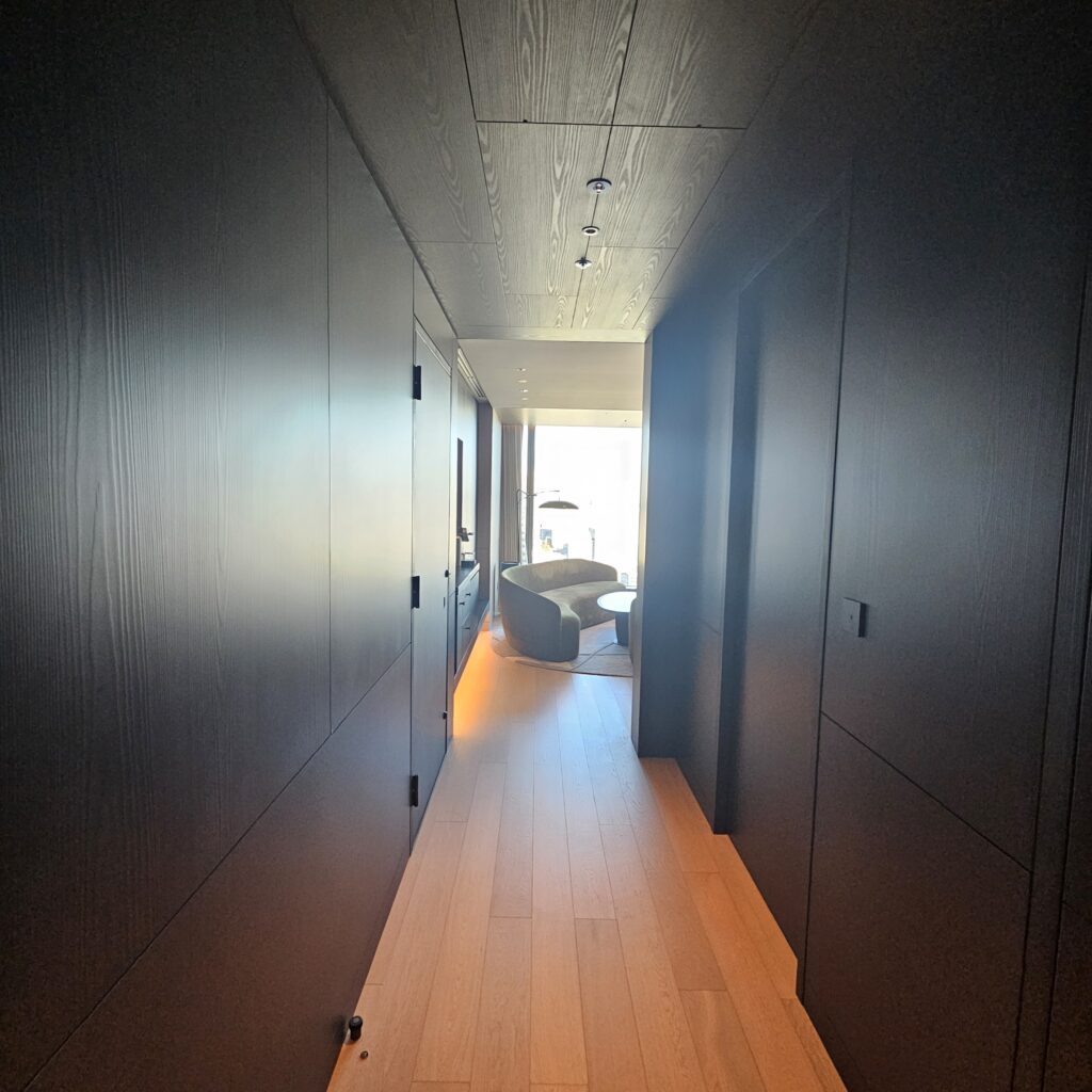 JW Marriott Tokyo Executive Suite Entry