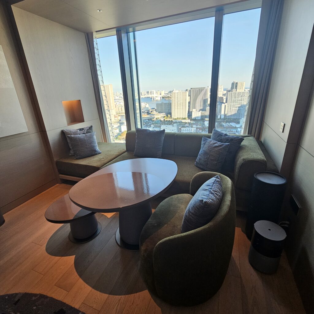 JW Marriott Tokyo Executive Lounge Bedroom Sofa