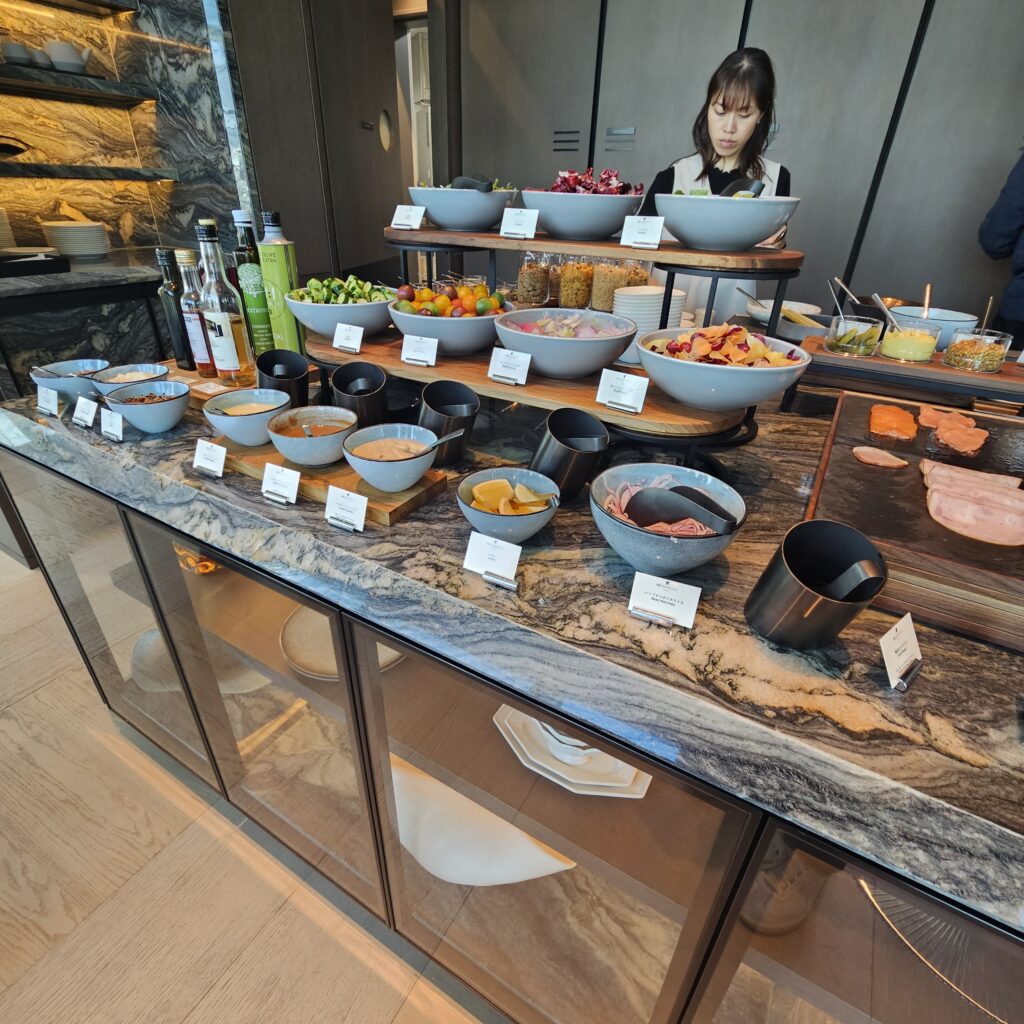 JW Marriott Tokyo Executive Lounge Breakfast