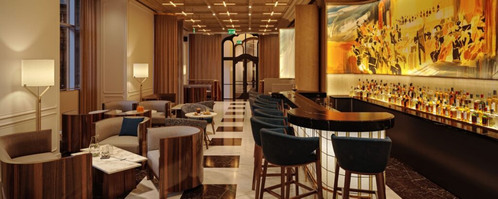 St. Regis Budapest Bar (Image Credit: Marriott)