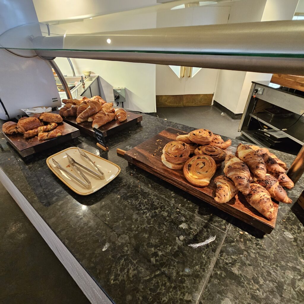 The Welbeck Hotel London Restaurant Breakfast Buffet