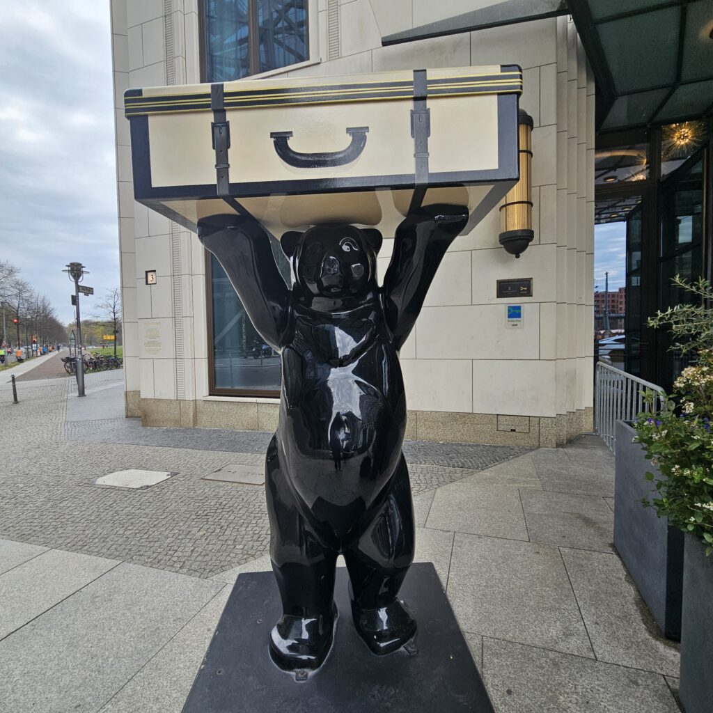Ritz-Carlton Berlin Buddy Bear Statue