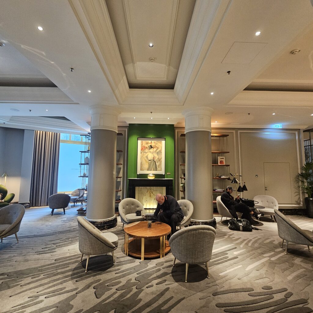 Ritz-Carlton Berlin Common Area