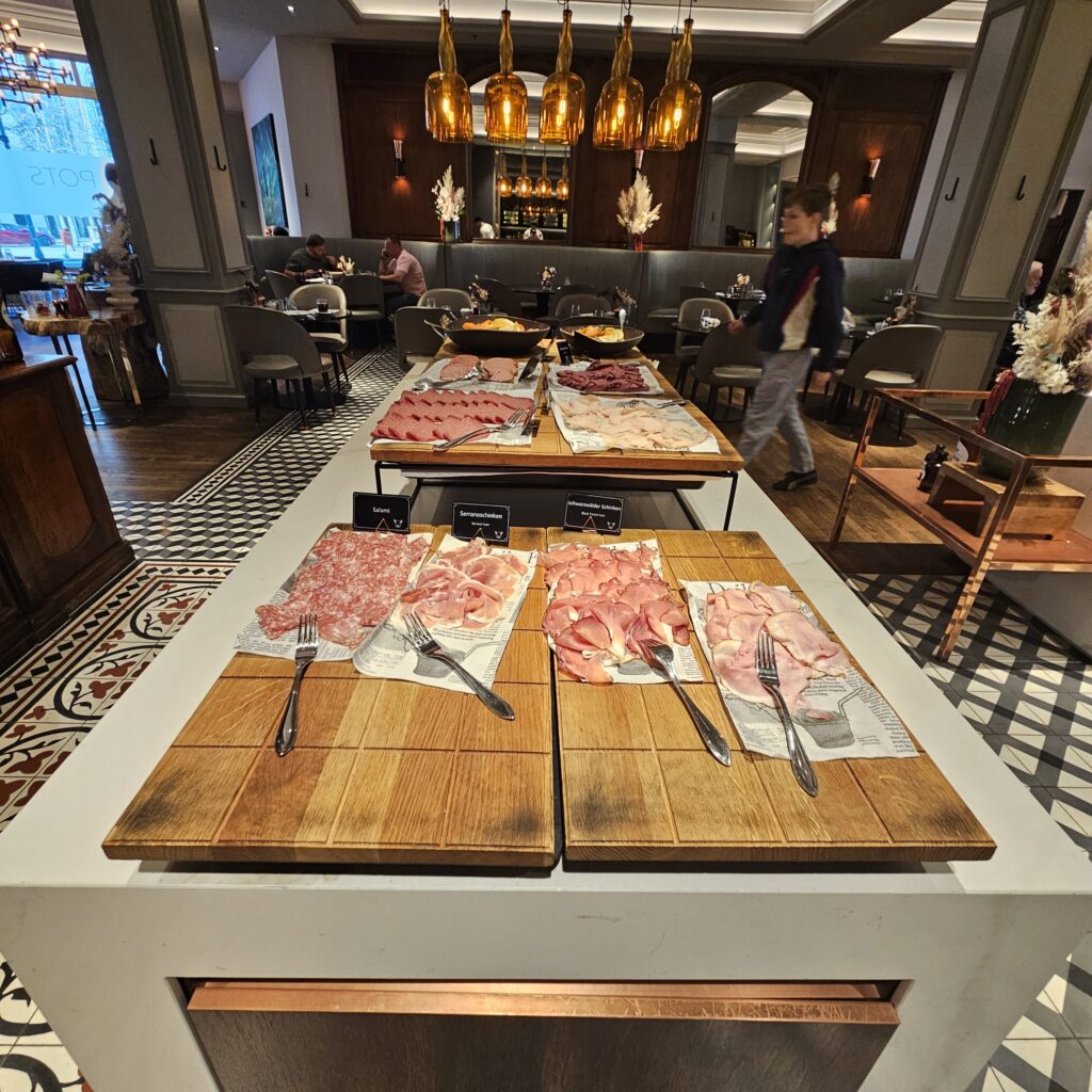 Ritz-Carlton Berlin POTS Restaurant Breakfast Buffet