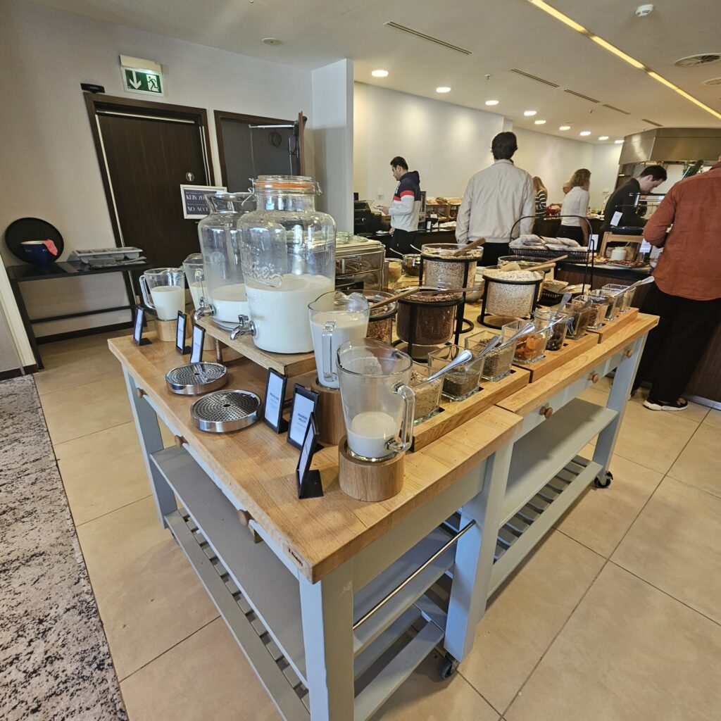 Hilton Berlin Beletage Restaurant Breakfast Buffet