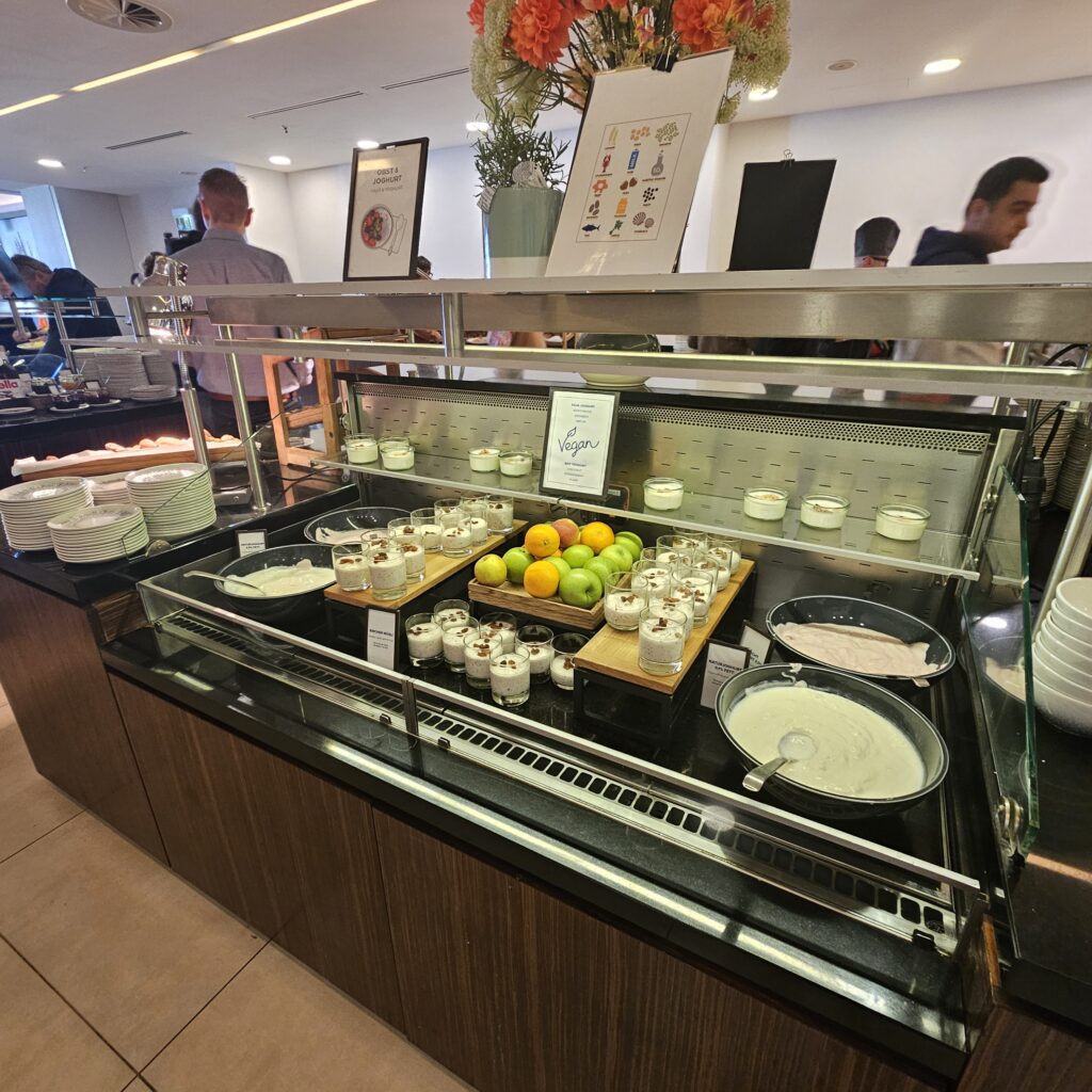 Hilton Berlin Beletage Restaurant Breakfast Yogurt Station
