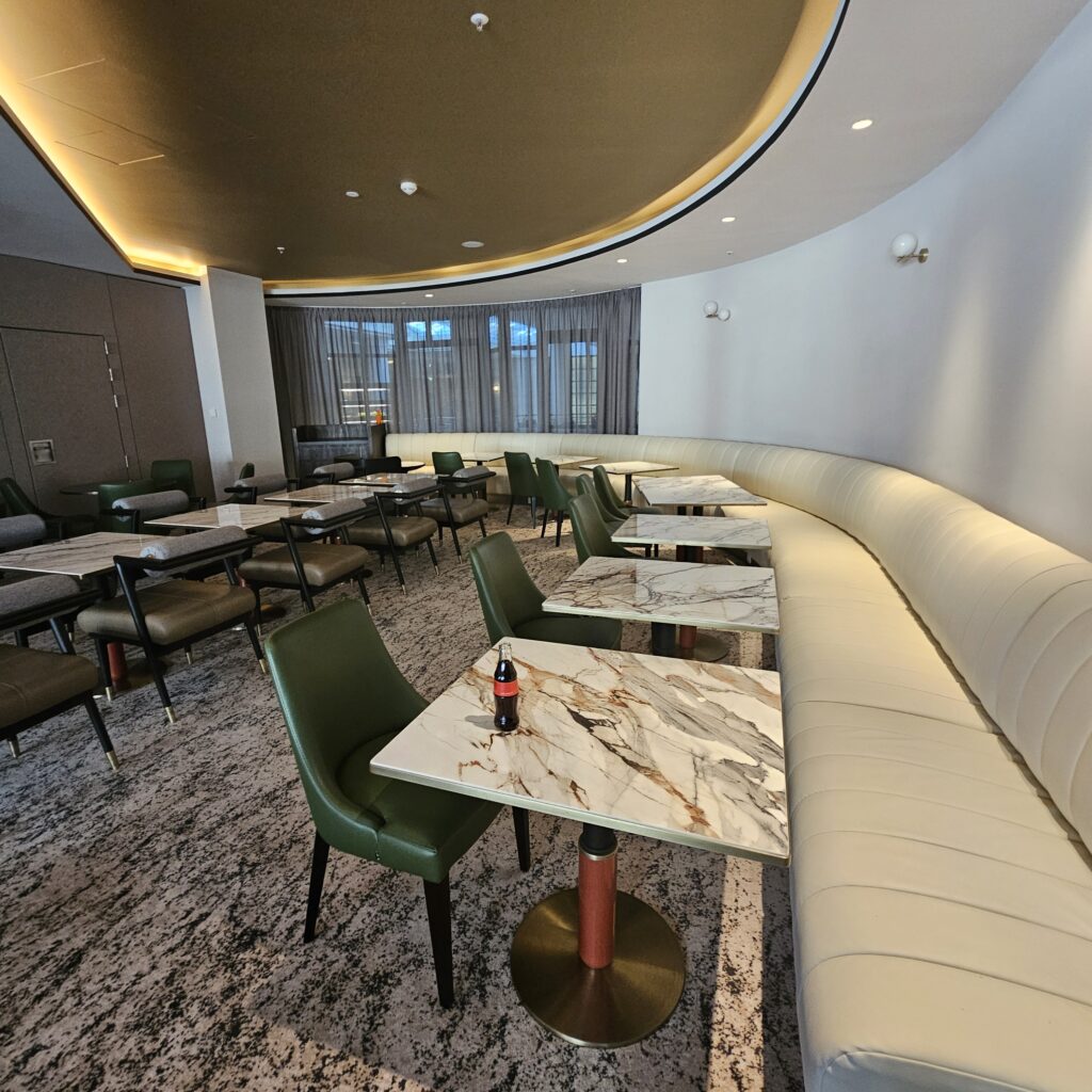 Hilton Berlin Executive Lounge