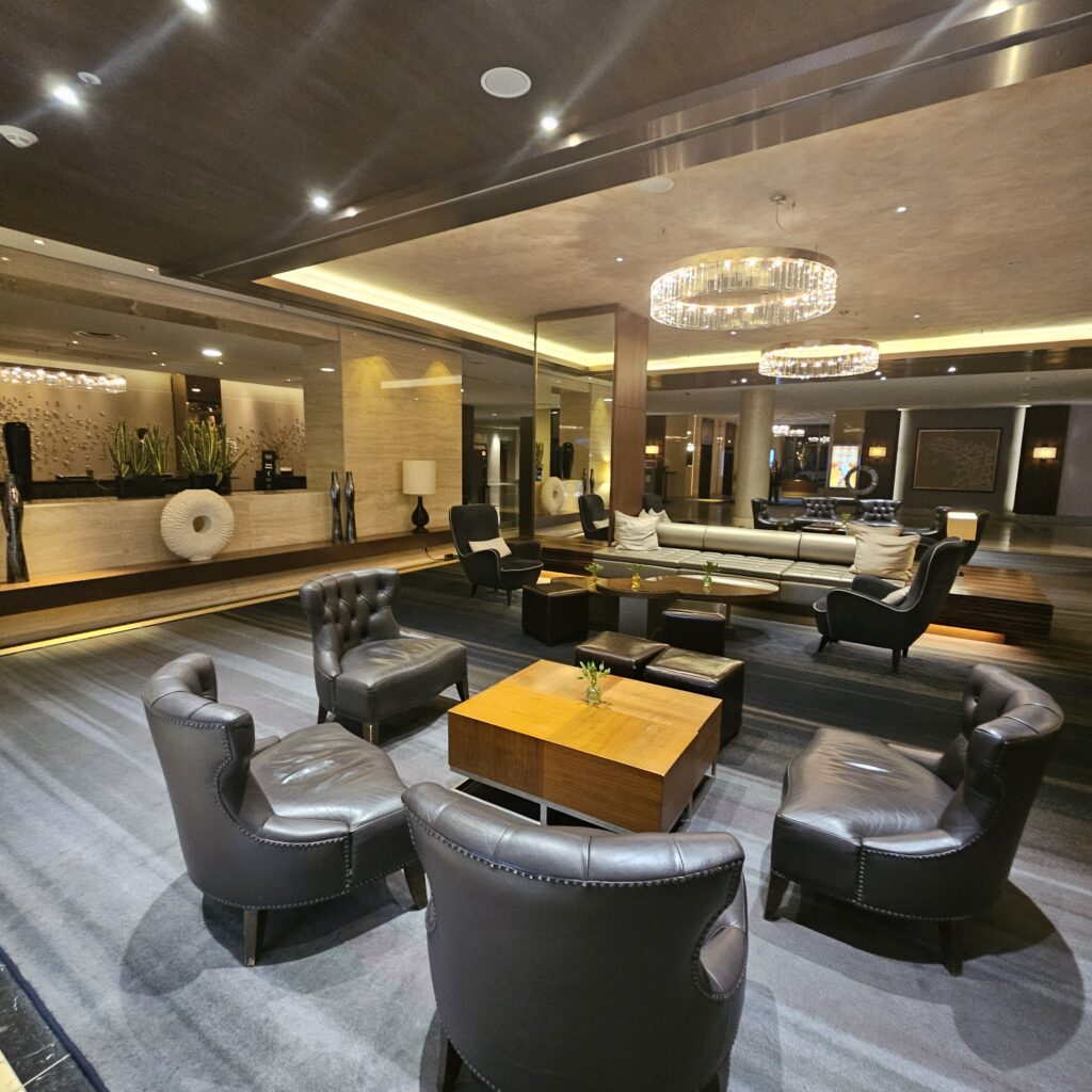 Hilton Berlin Lobby