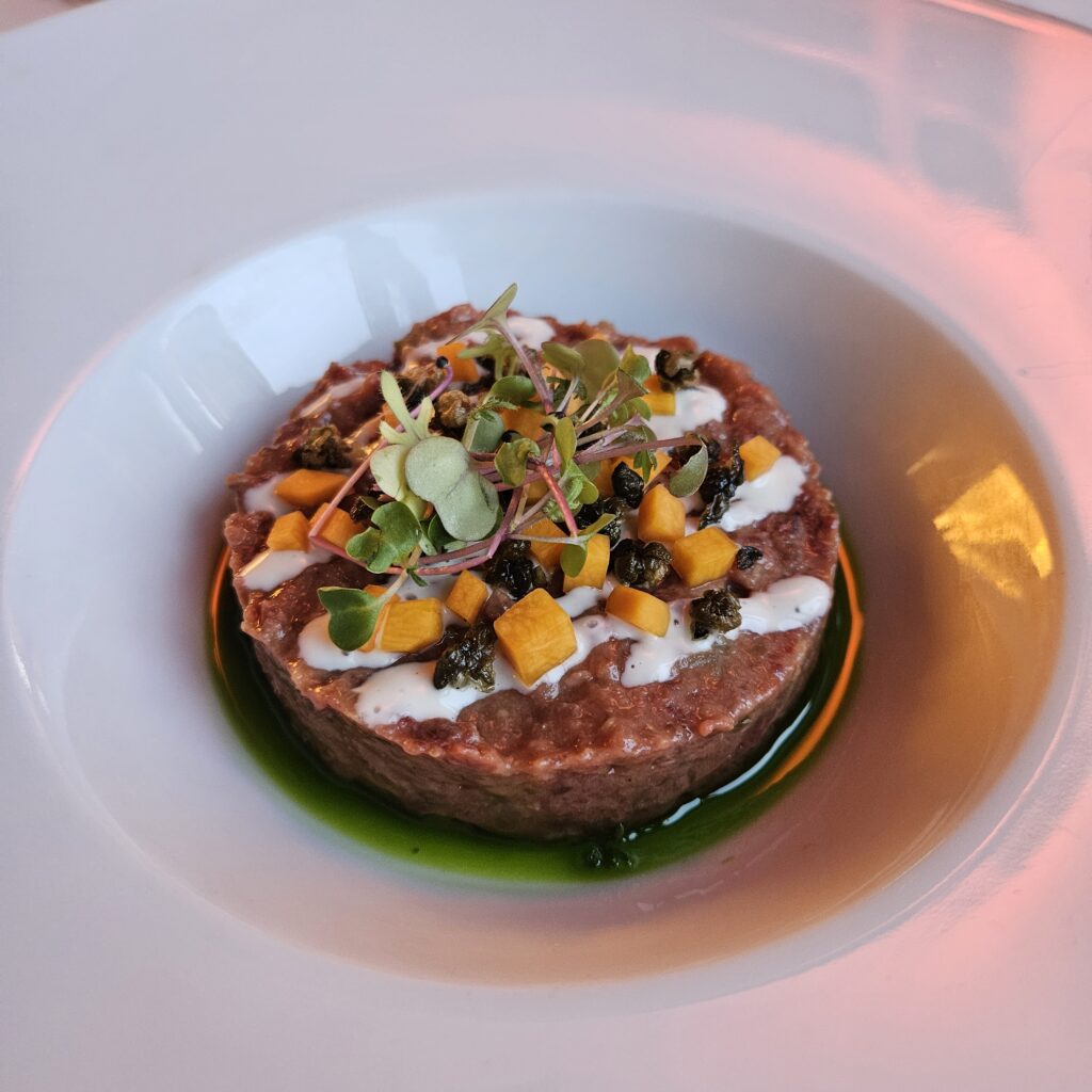 Hilton Berlin Beletage Restaurant Dinner Beef Tartare