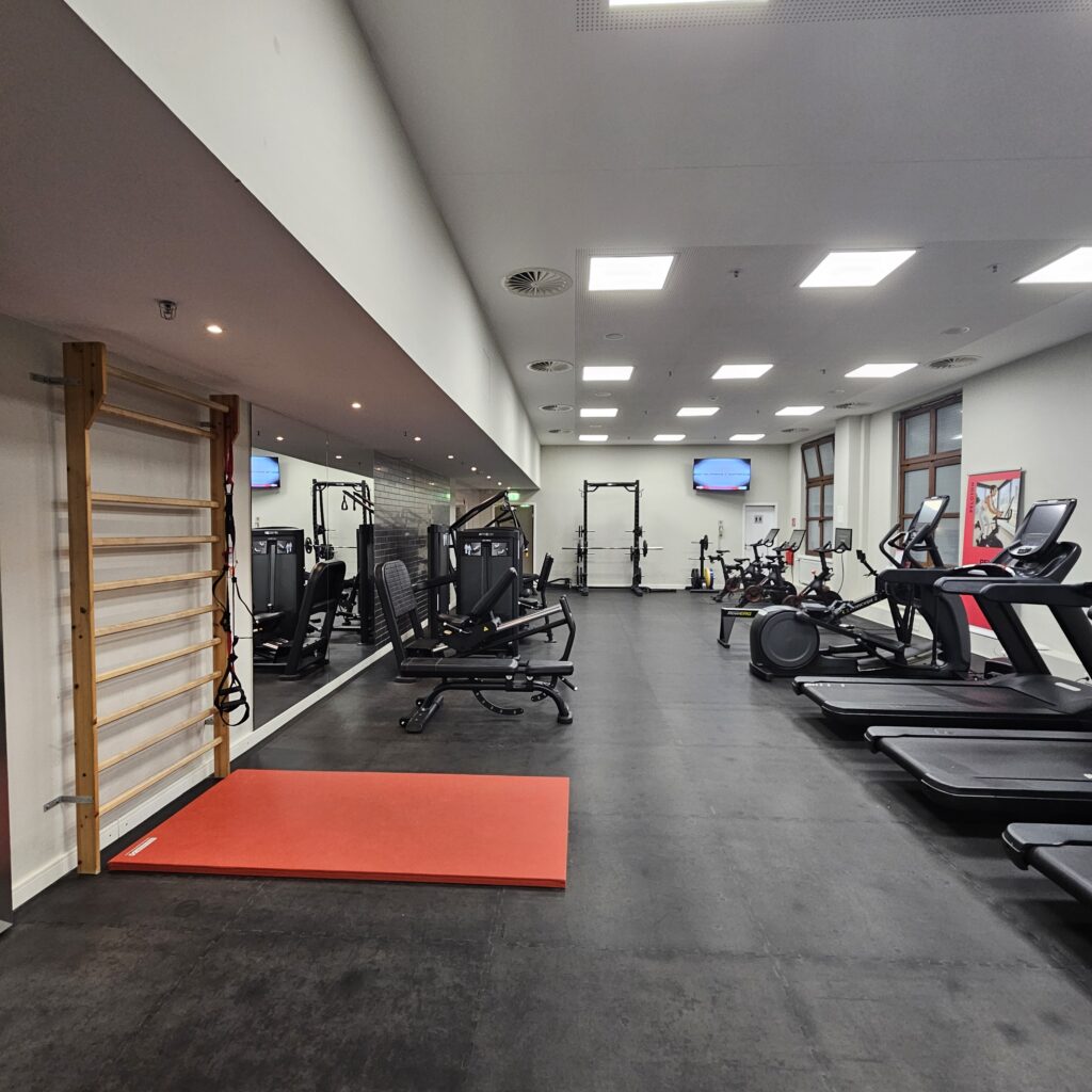 Hilton Berlin Gym